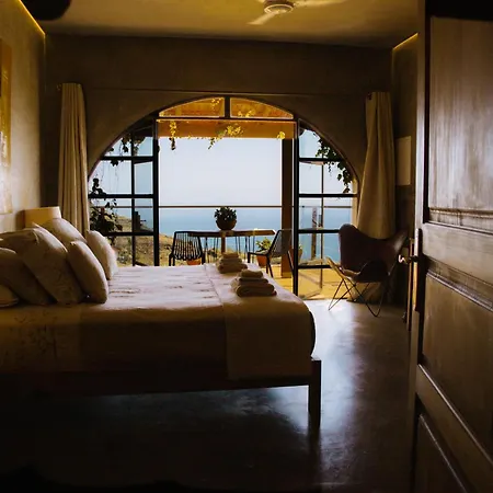 Les Terrasses Homestay Calheta (Madeira)